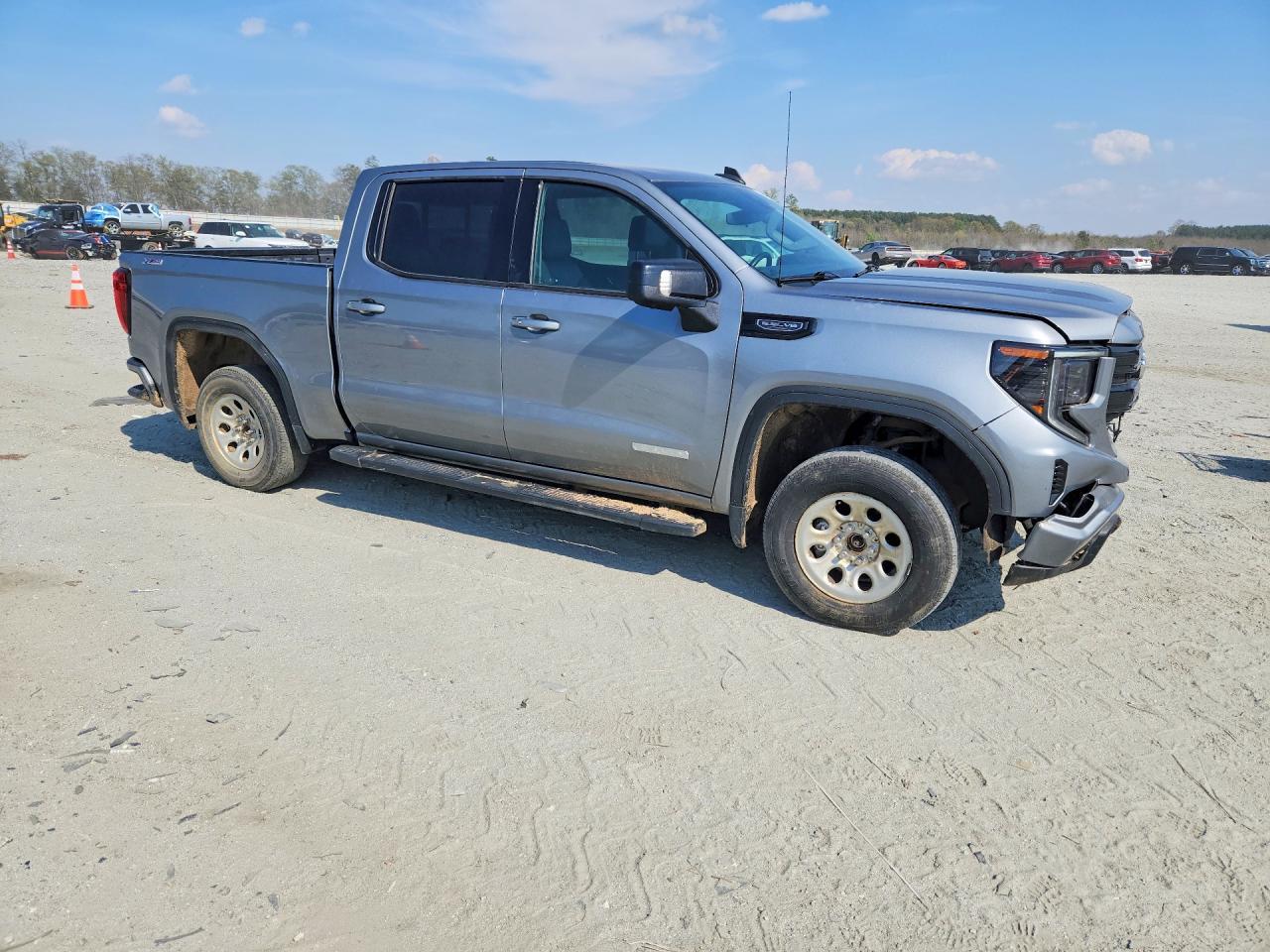 2023 GMC Sierra K1500 Elevation - Фото 4