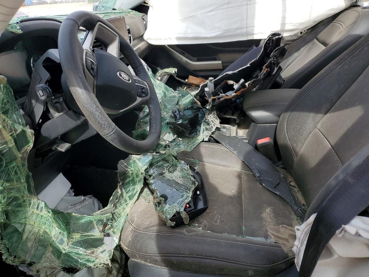 2022 Ford Explorer Xlt - Фото 7