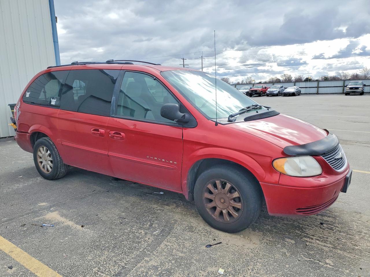 2001 Chrysler Town & Country Ex - Фото 4