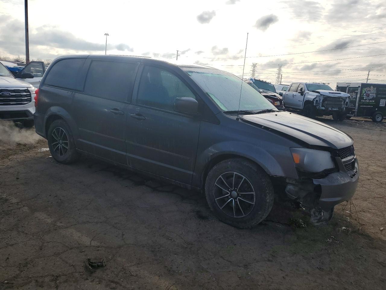 2015 Dodge Grand Caravan Sxt - Фото 4