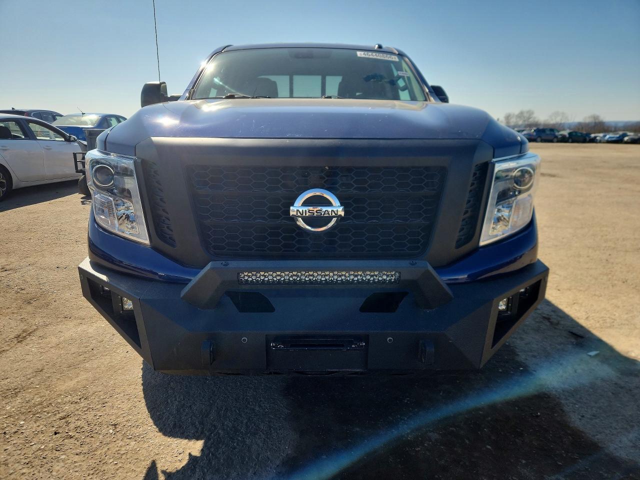 2017 Nissan Titan Xd Pro-4X 4Wd 5.0L V8 Tdsl - Image 5