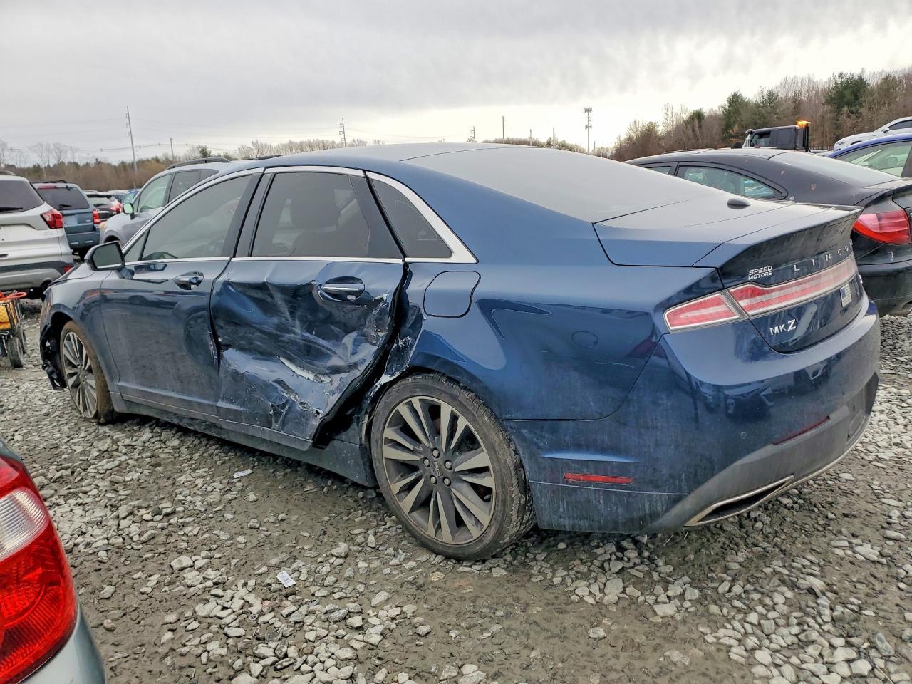 2017 Lincoln Mkz Reserve - Фото 2
