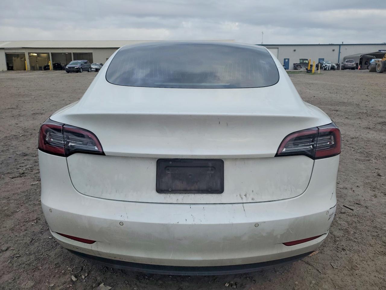 2019 Tesla Model 3 - Image 6