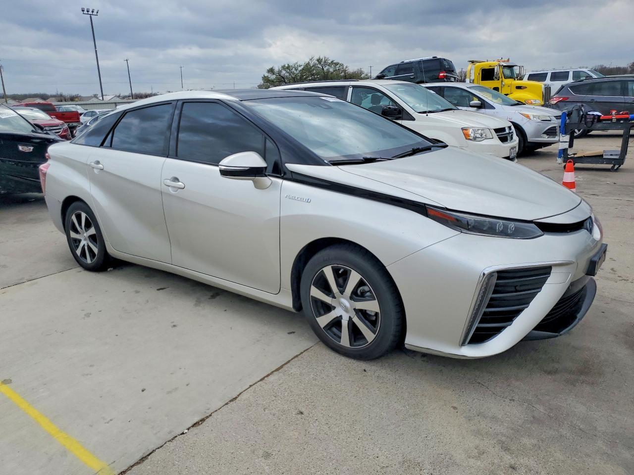2019 Toyota Mirai Base - Image 4