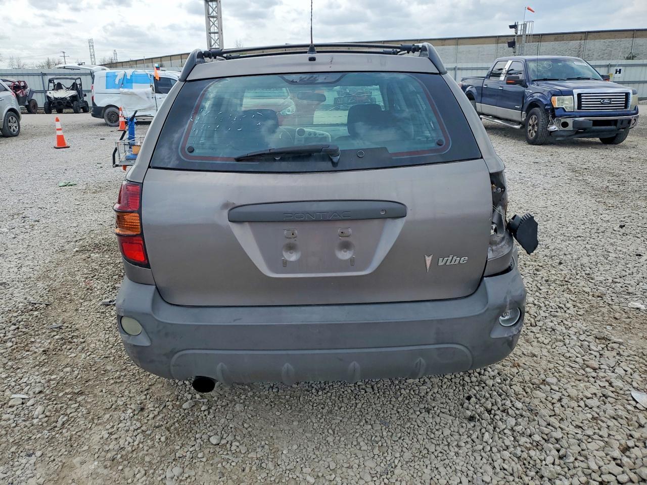 2003 Pontiac Vibe - Фото 6