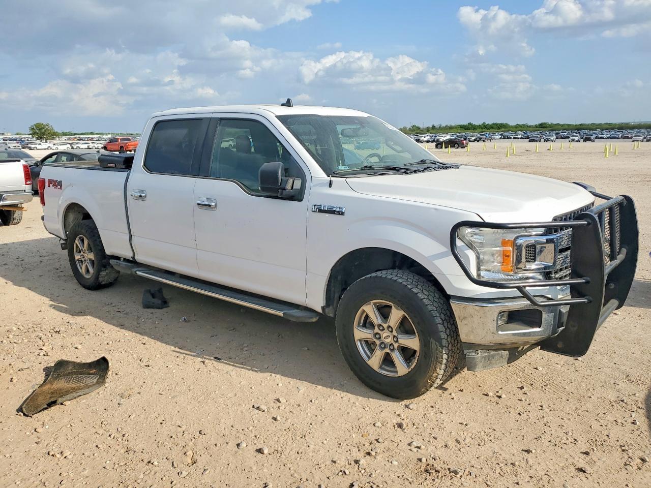 2019 Ford F150 Xlt 4Wd 5.0L V8 Crew Cab - Фото 4