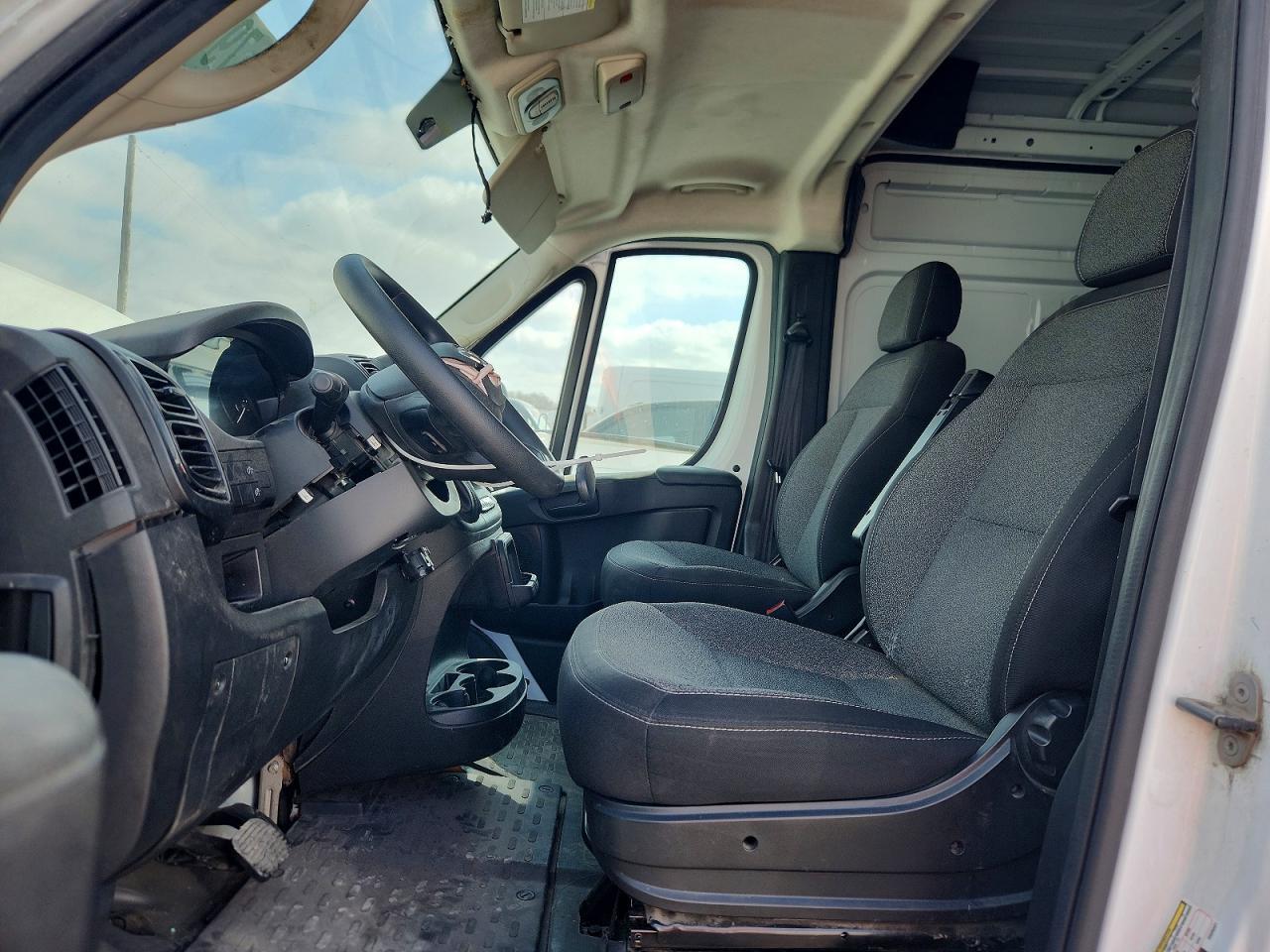 2023 Ram Trucks Promaster 2500 2500 High - Фото 7