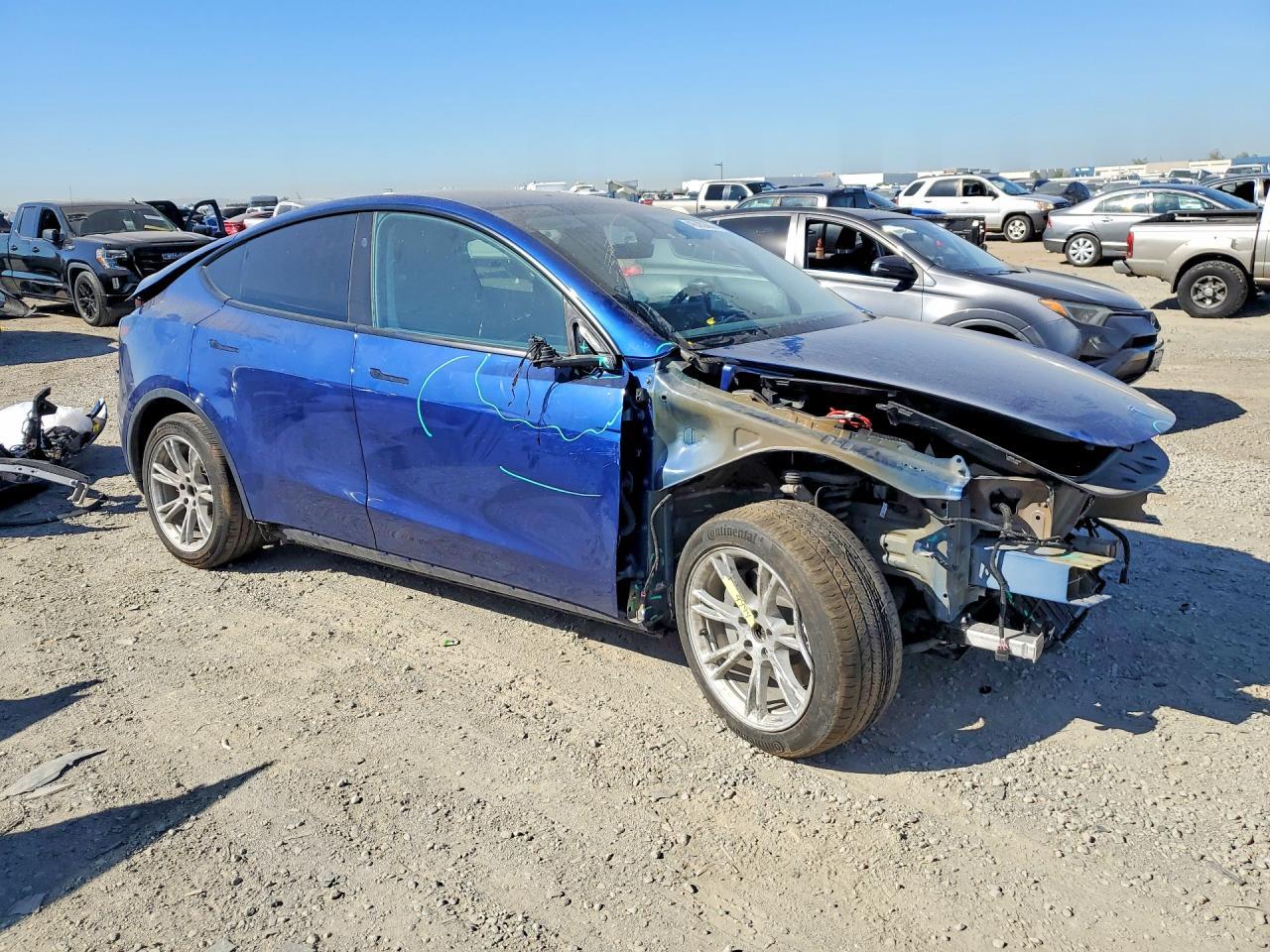 2023 Tesla Model Y - Фото 4