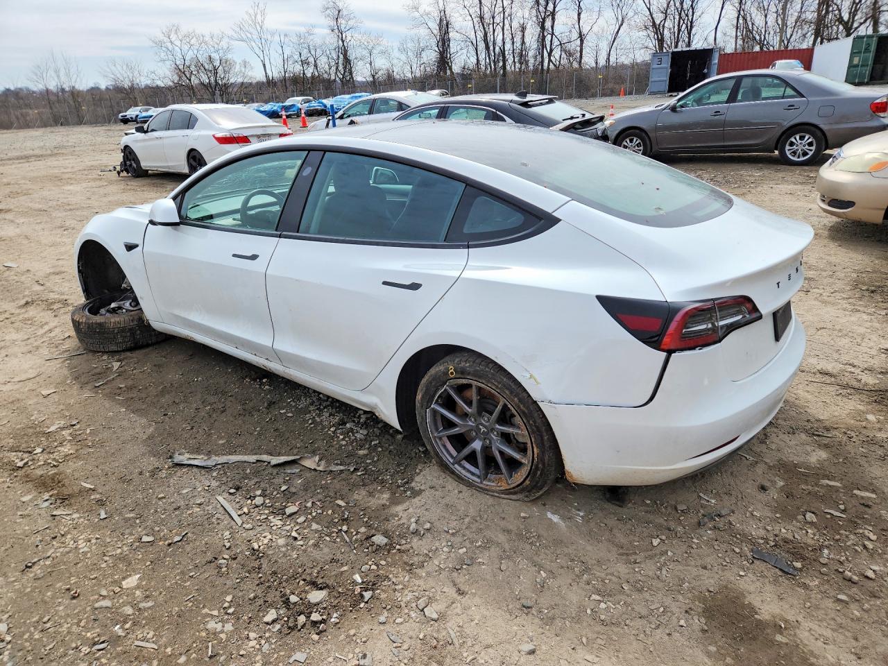 2023 Tesla Model 3 - Image 2