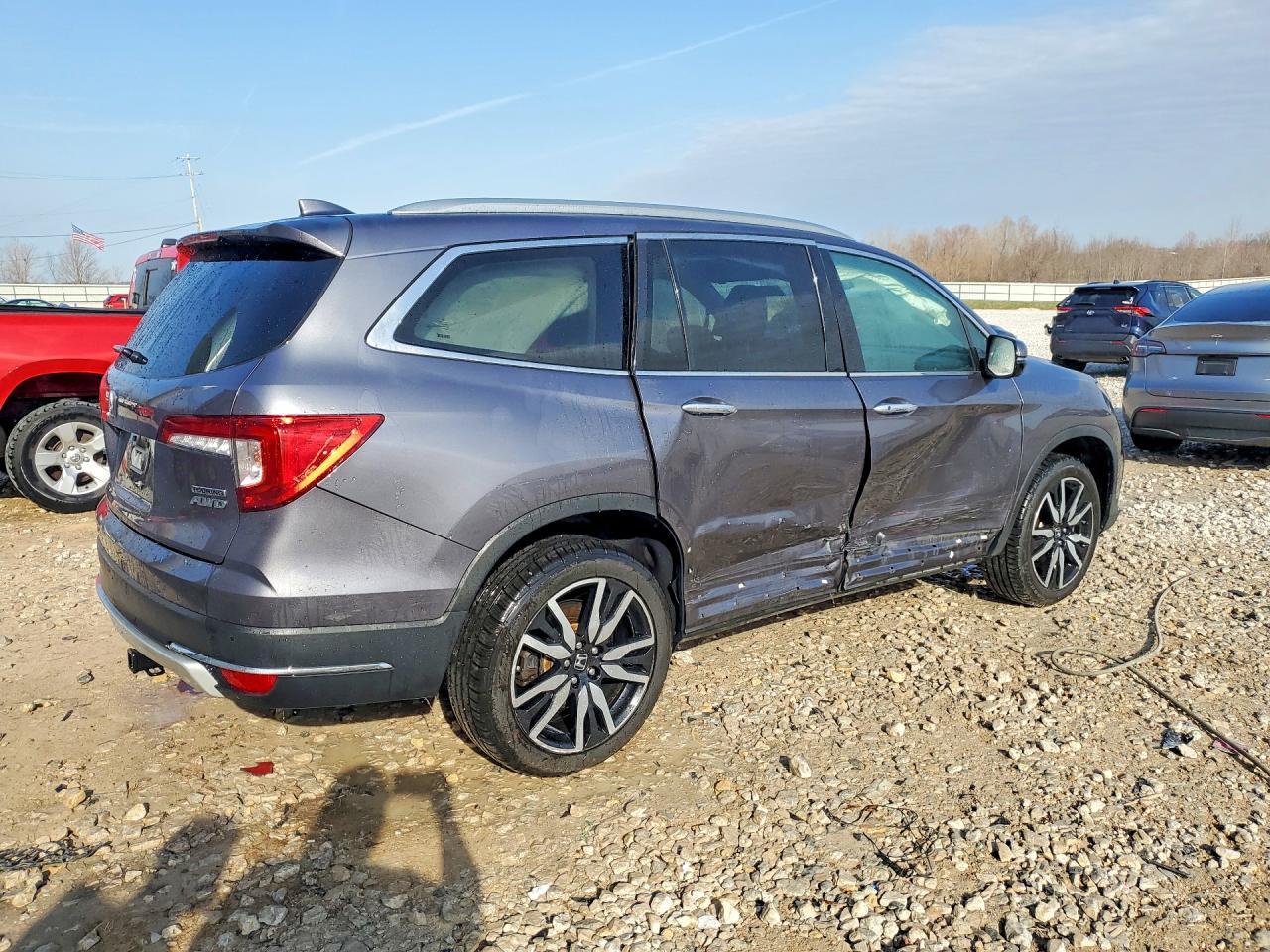 2021 Honda Pilot Touring - Фото 3