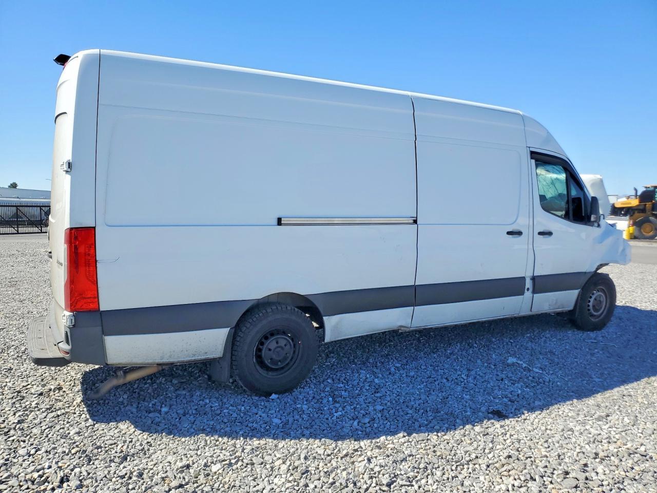 2021 Mercedes Benz Sprinter 2500 Delivery Van - Image 3