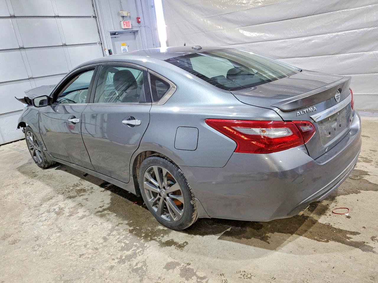 2018 Nissan Altima 2.5 Sr - Фото 2