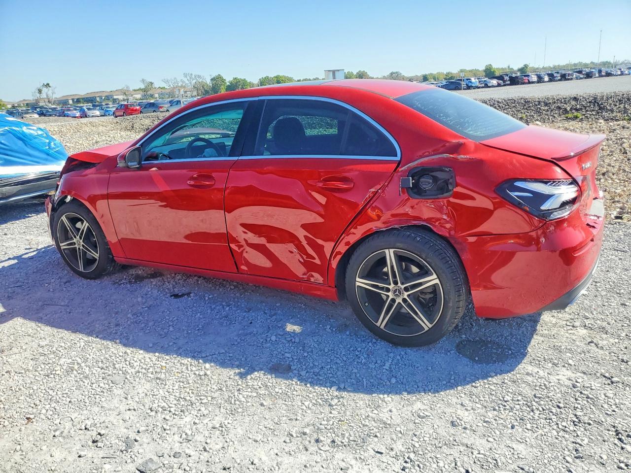 2019 Mercedes-Benz A 220 - Фото 2