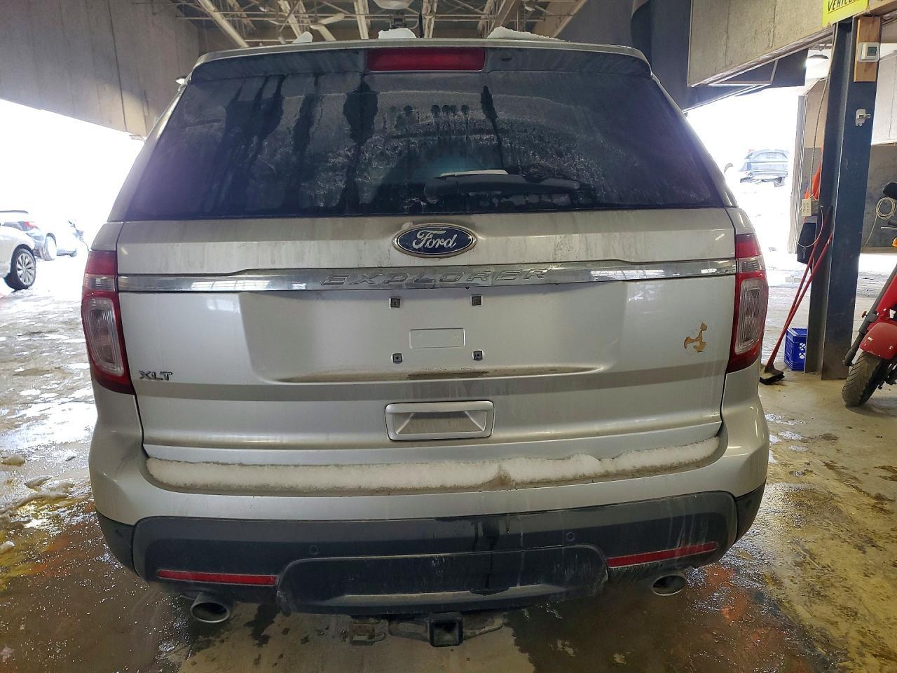 2014 Ford Explorer Xlt - Image 6