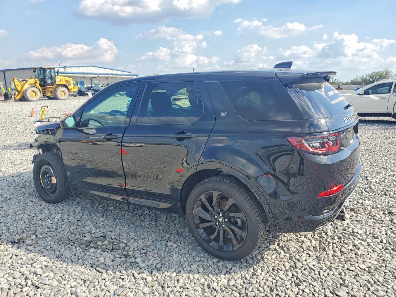 2025 Land Rover Discovery Sport S - Фото 2