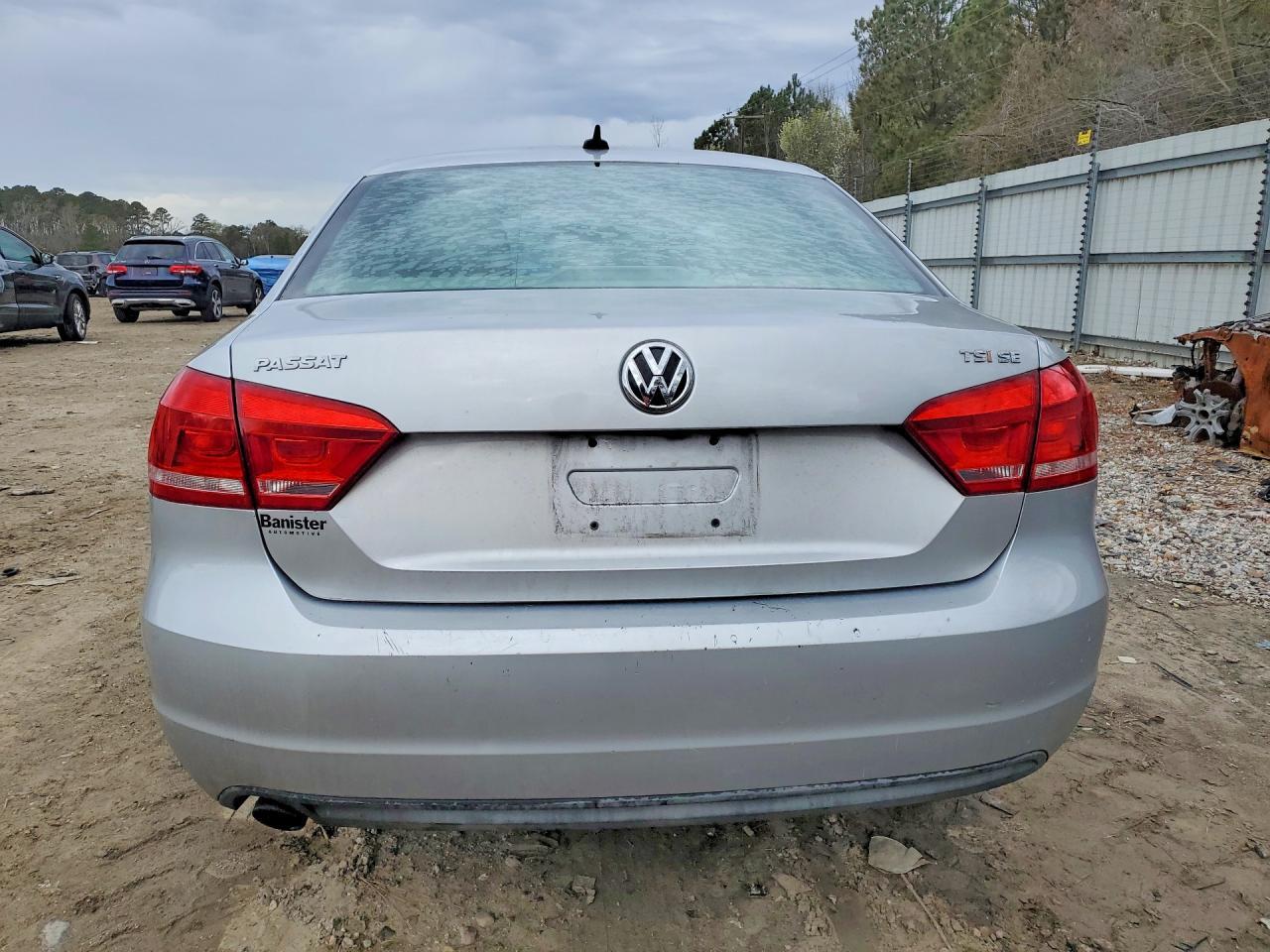 2014 Volkswagen Passat Se - Фото 6