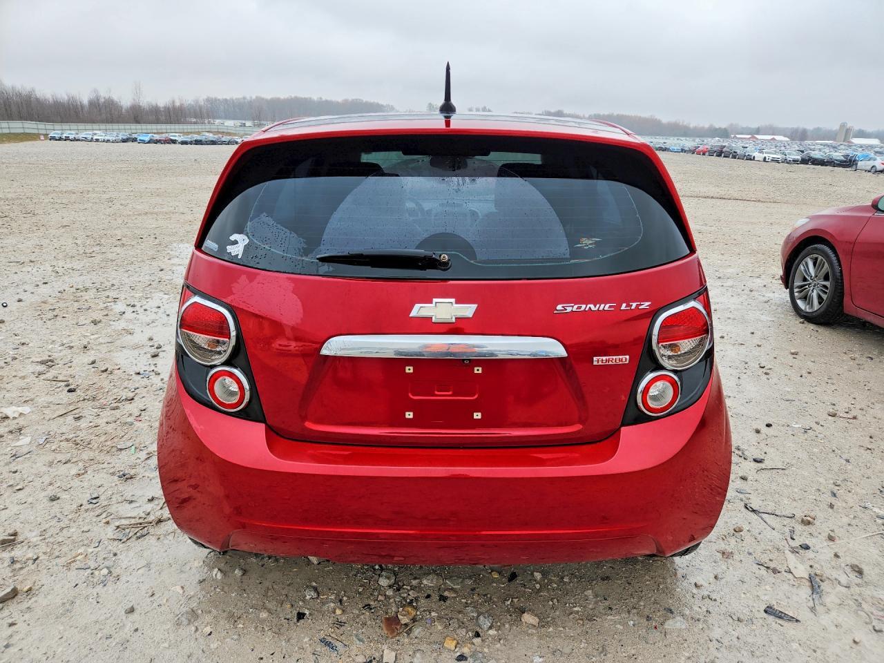 2014 Chevrolet Sonic Ltz - Image 6