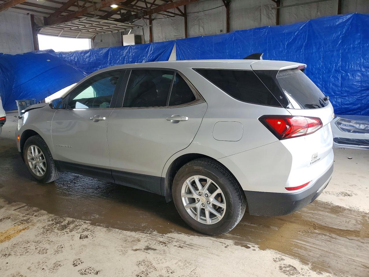 2022 Chevrolet Equinox Lt - Фото 2