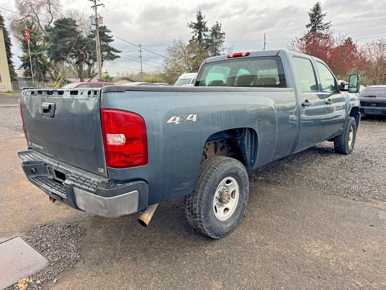 2009 Chevrolet Silverado K3500 - Image 4