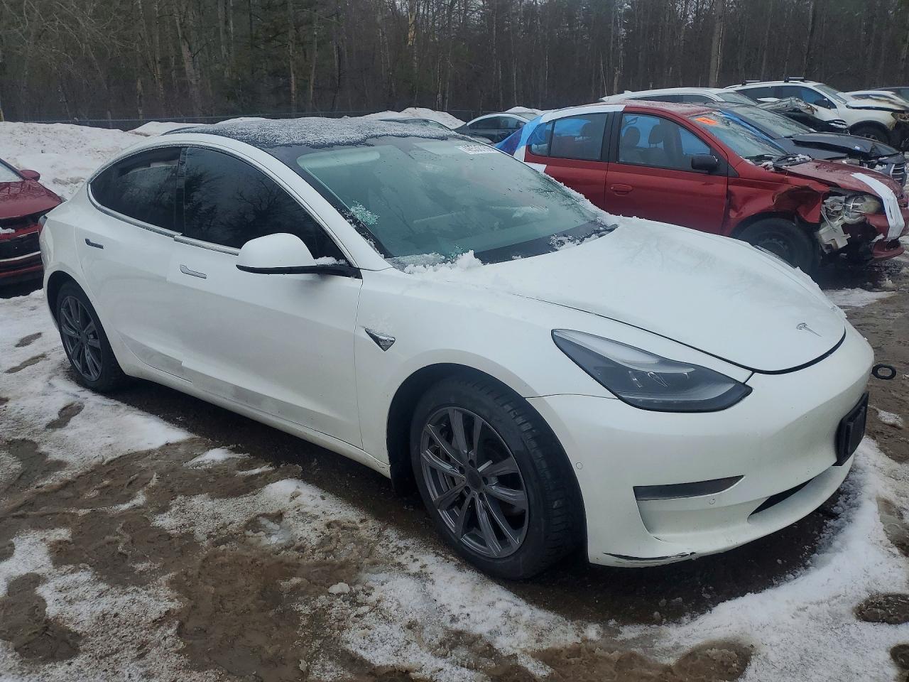 2022 Tesla Model 3 - Image 4