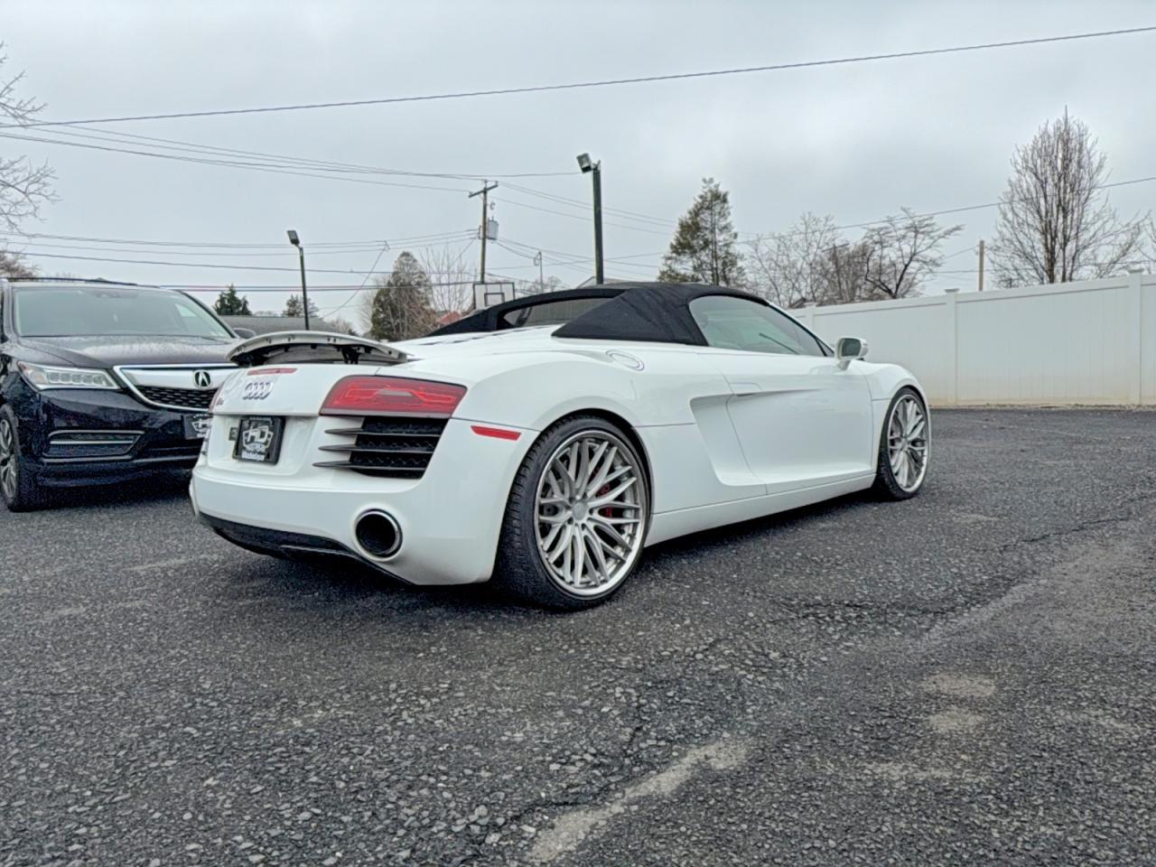 2014 Audi R8 4.2 Quattro - Image 4