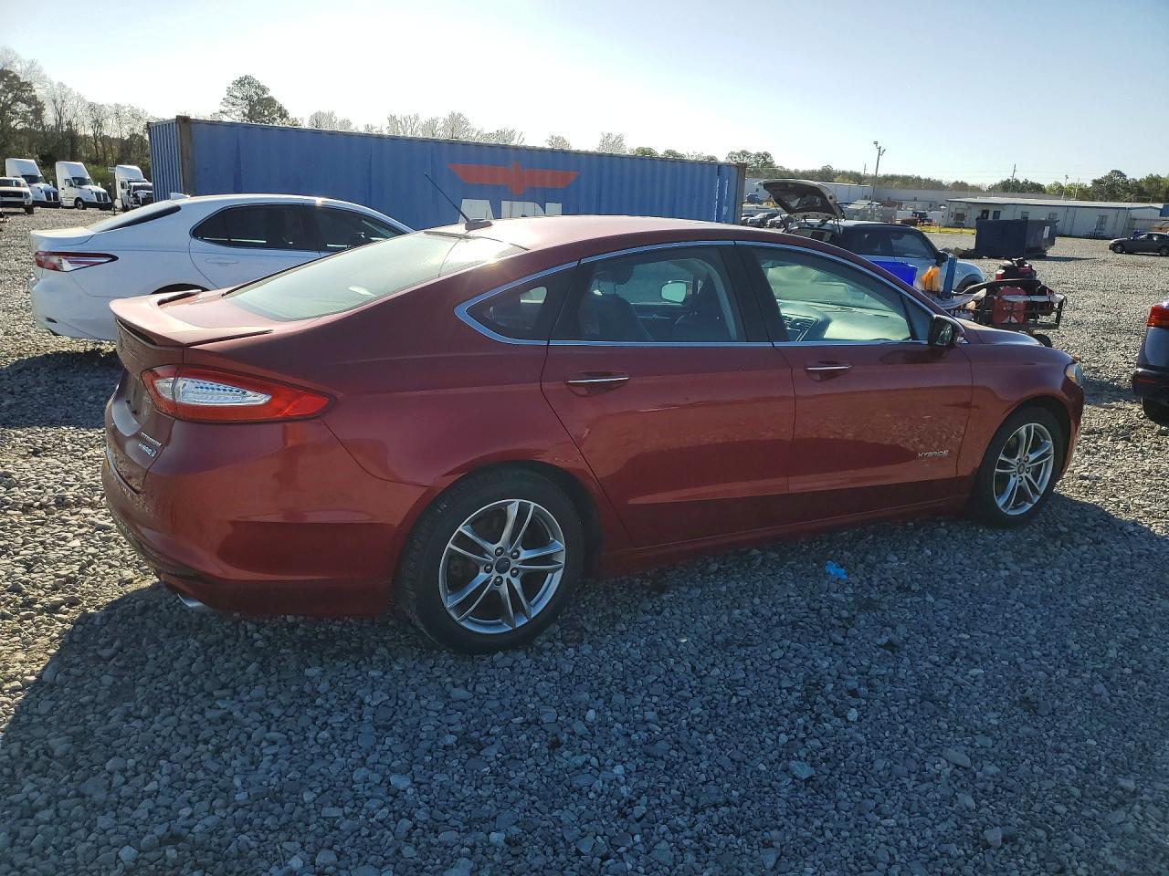 2016 Ford Fusion Titanium Hev - Image 3