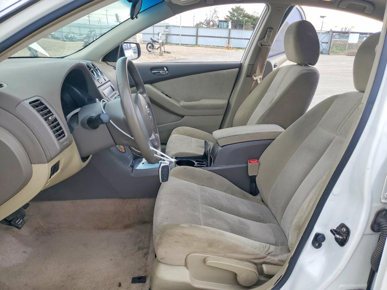 2009 Nissan Altima 2.5 - Image 7