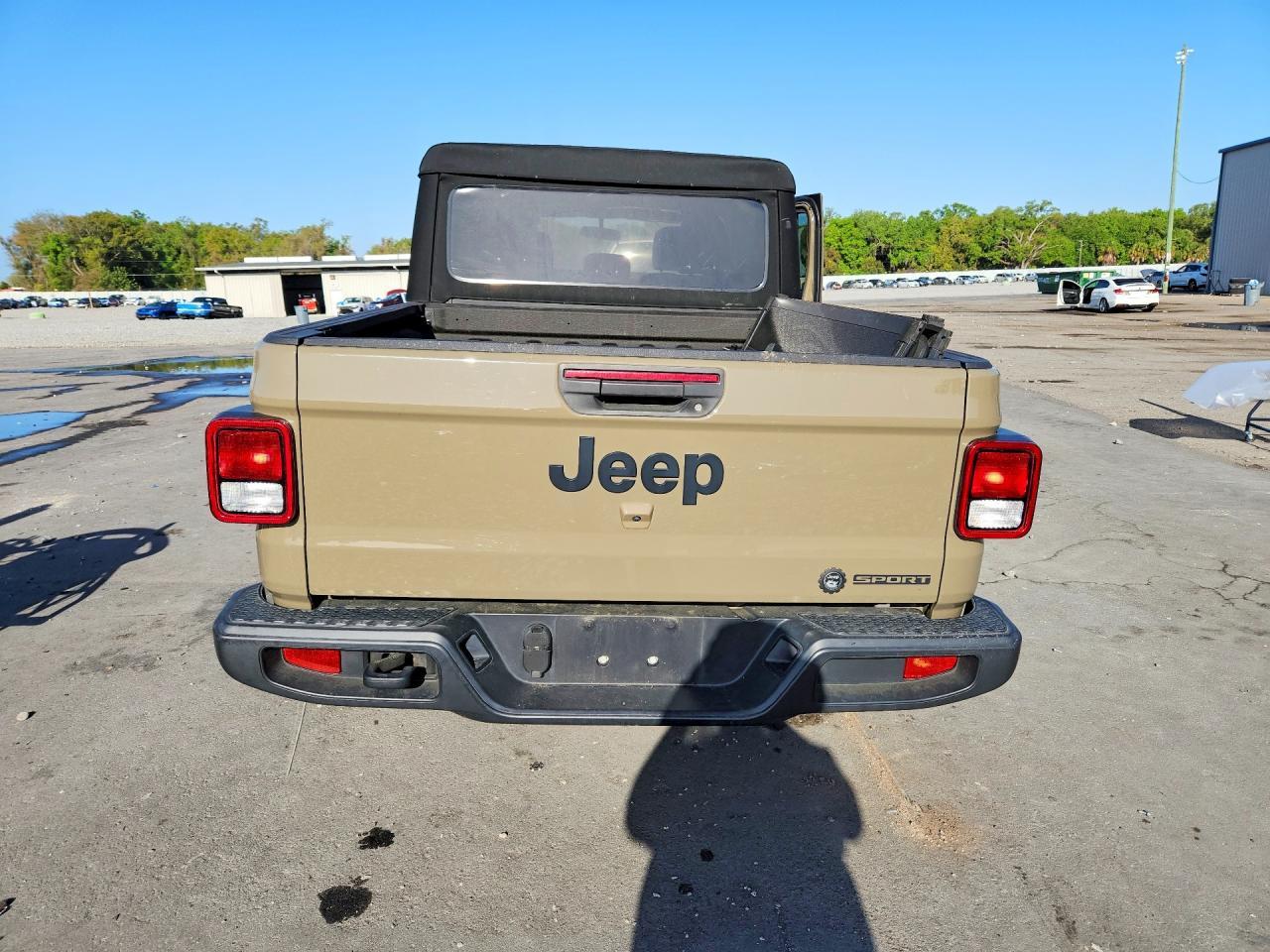 2020 Jeep Gladiator Sport - Фото 6