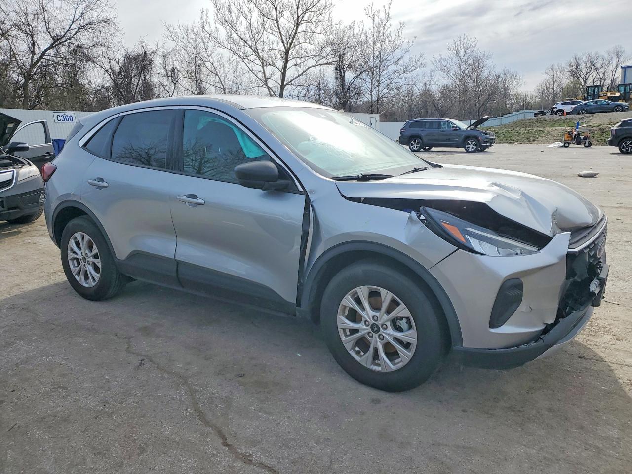 2024 Ford Escape Active - Фото 4