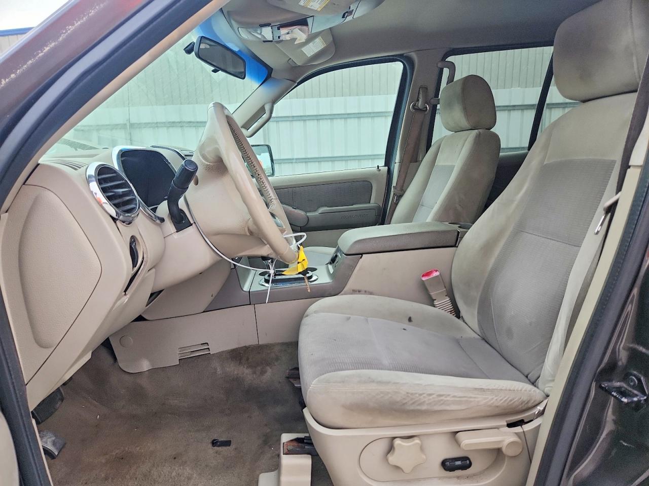 2007 Ford Explorer Xlt - Фото 7