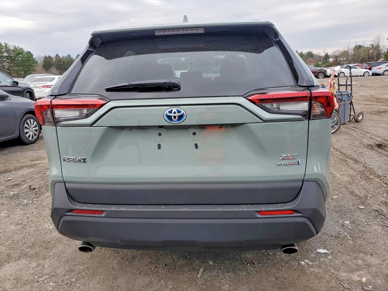 2022 Toyota Rav4 Hybrid Xle Premium - Image 6