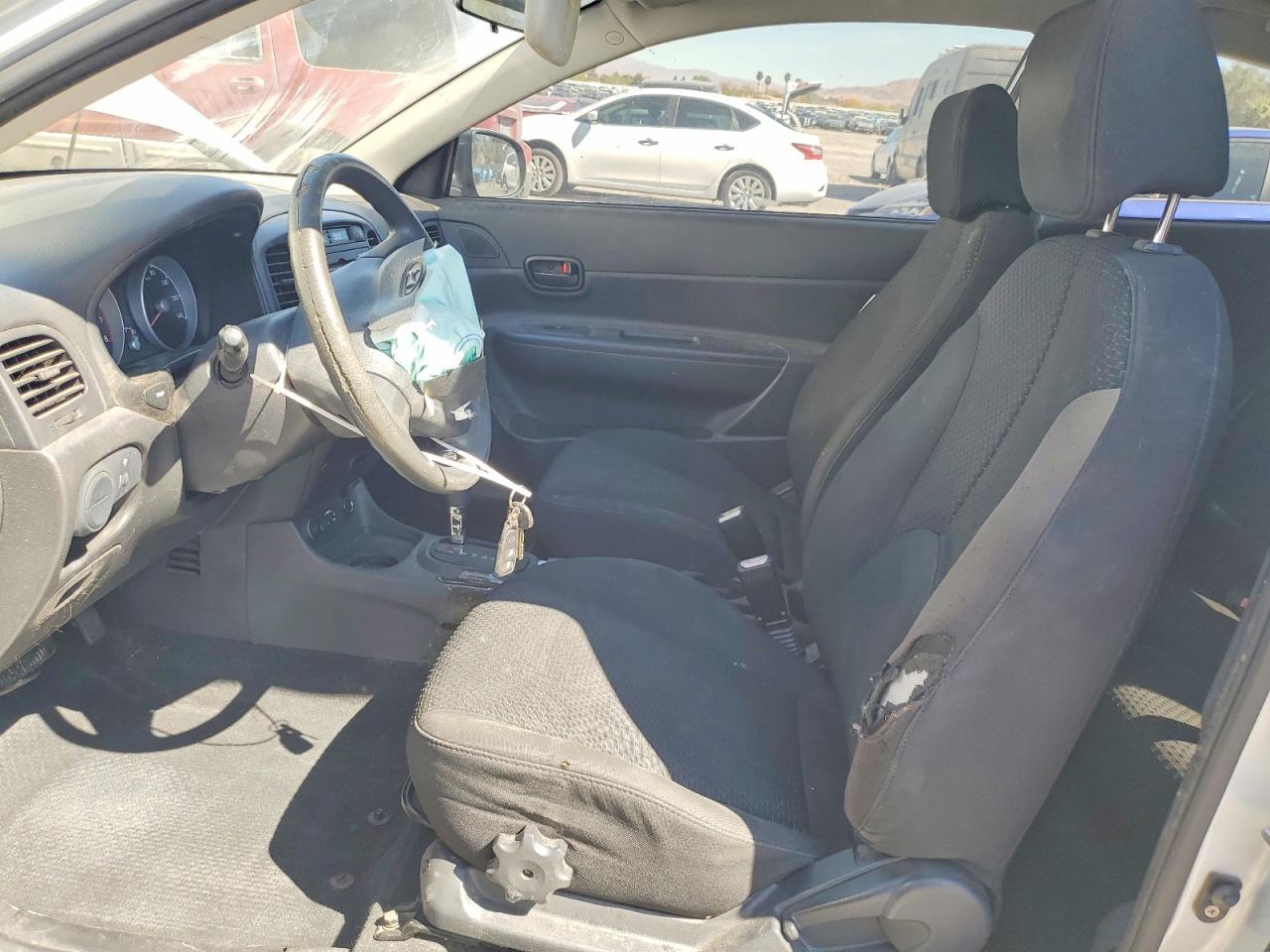 2011 Hyundai Accent Gs - Фото 7