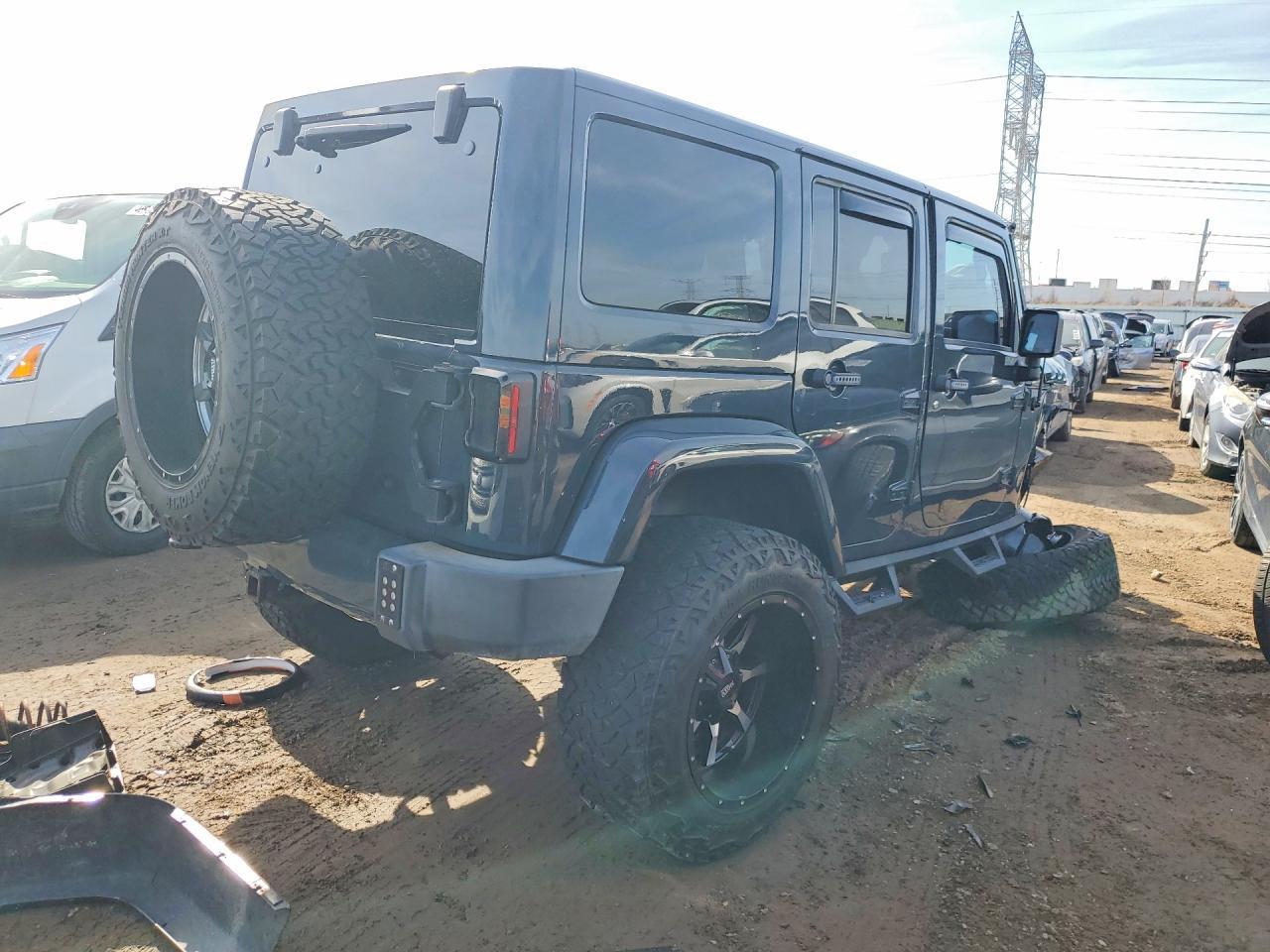 2016 Jeep Wrangler Unlimited Sahara - Фото 3