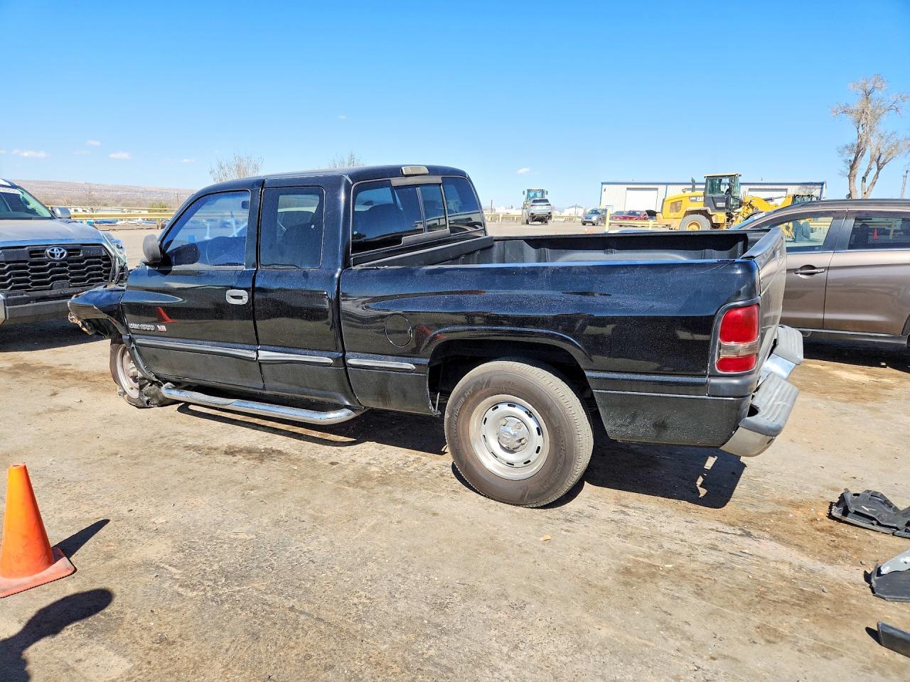 1998 Dodge Ram 1500 - Image 2