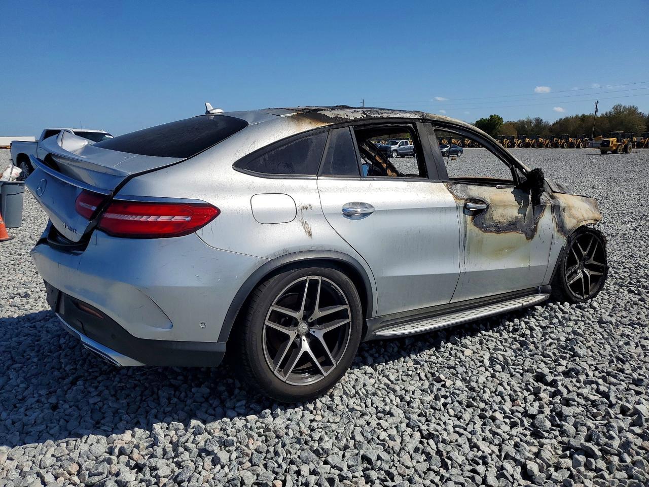 2016 Mercedes-Benz Gle Coupe 450 4Matic - Image 3