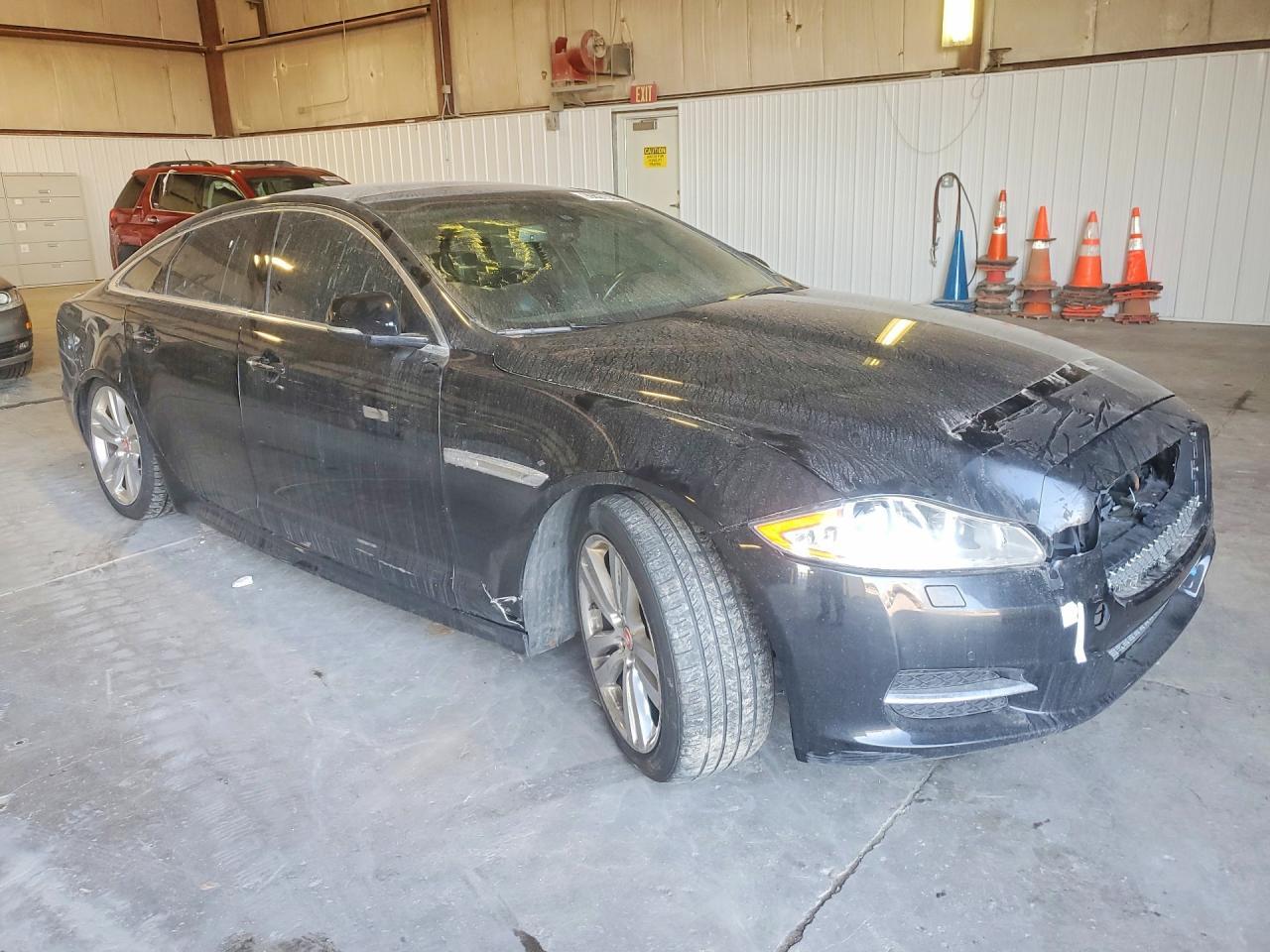 2015 Jaguar Xj - Фото 4
