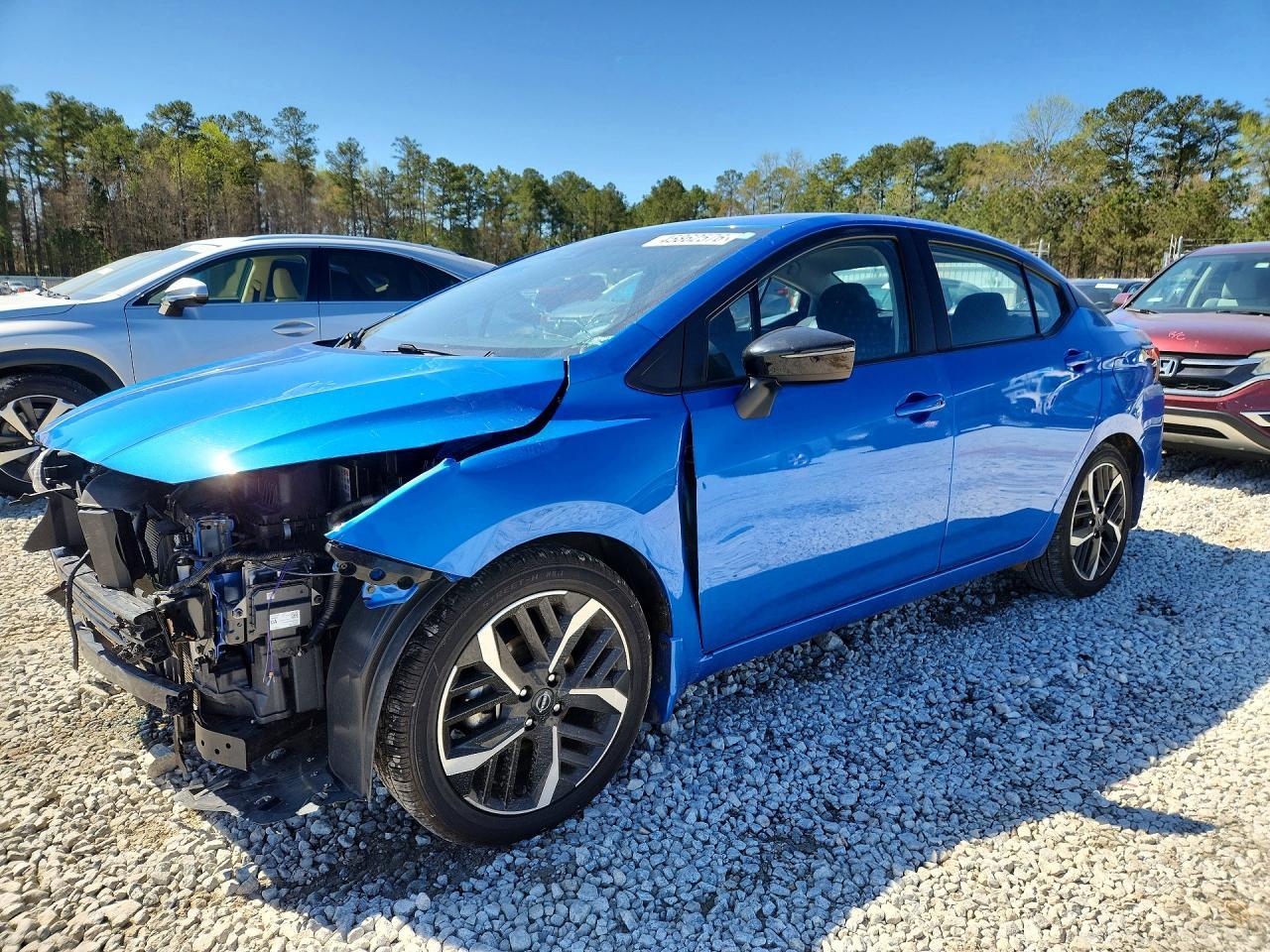 2023 Nissan Versa Sr