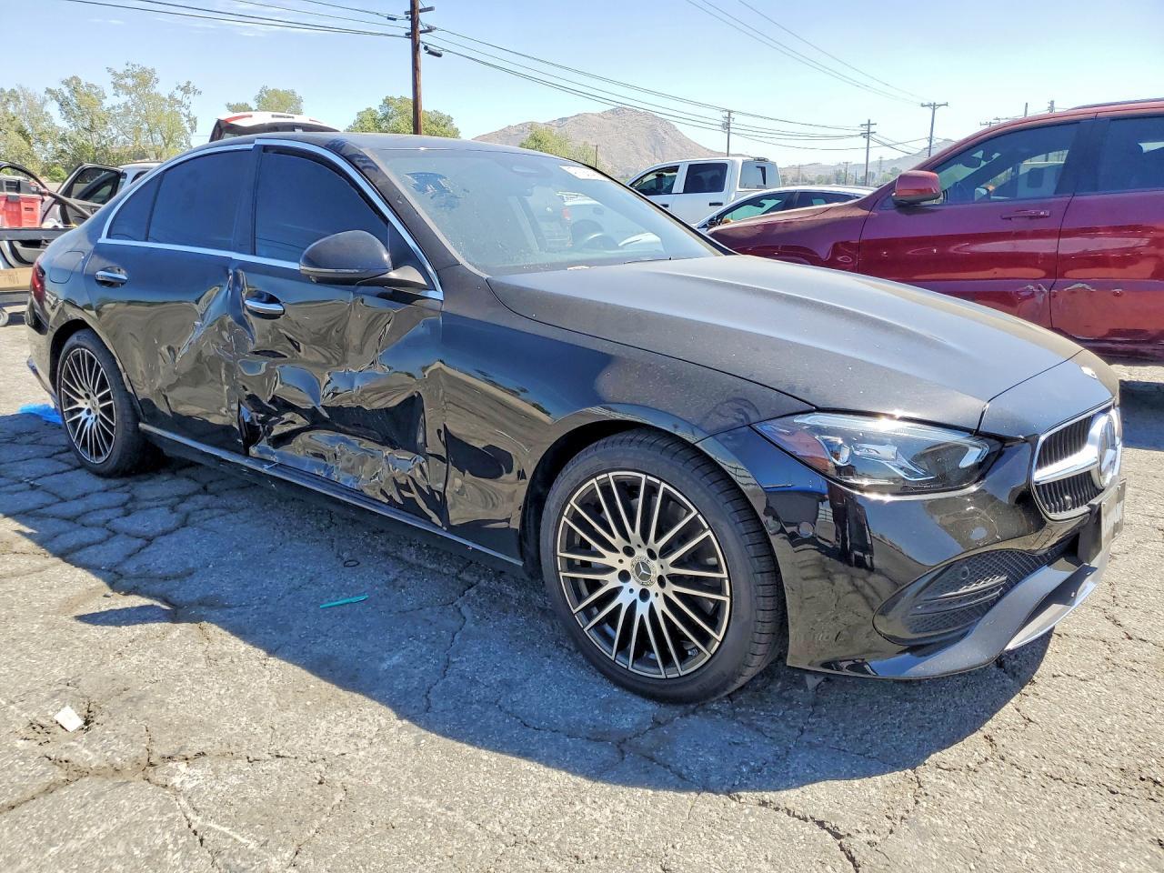 2023 Mercedes-Benz C 300 - Image 4