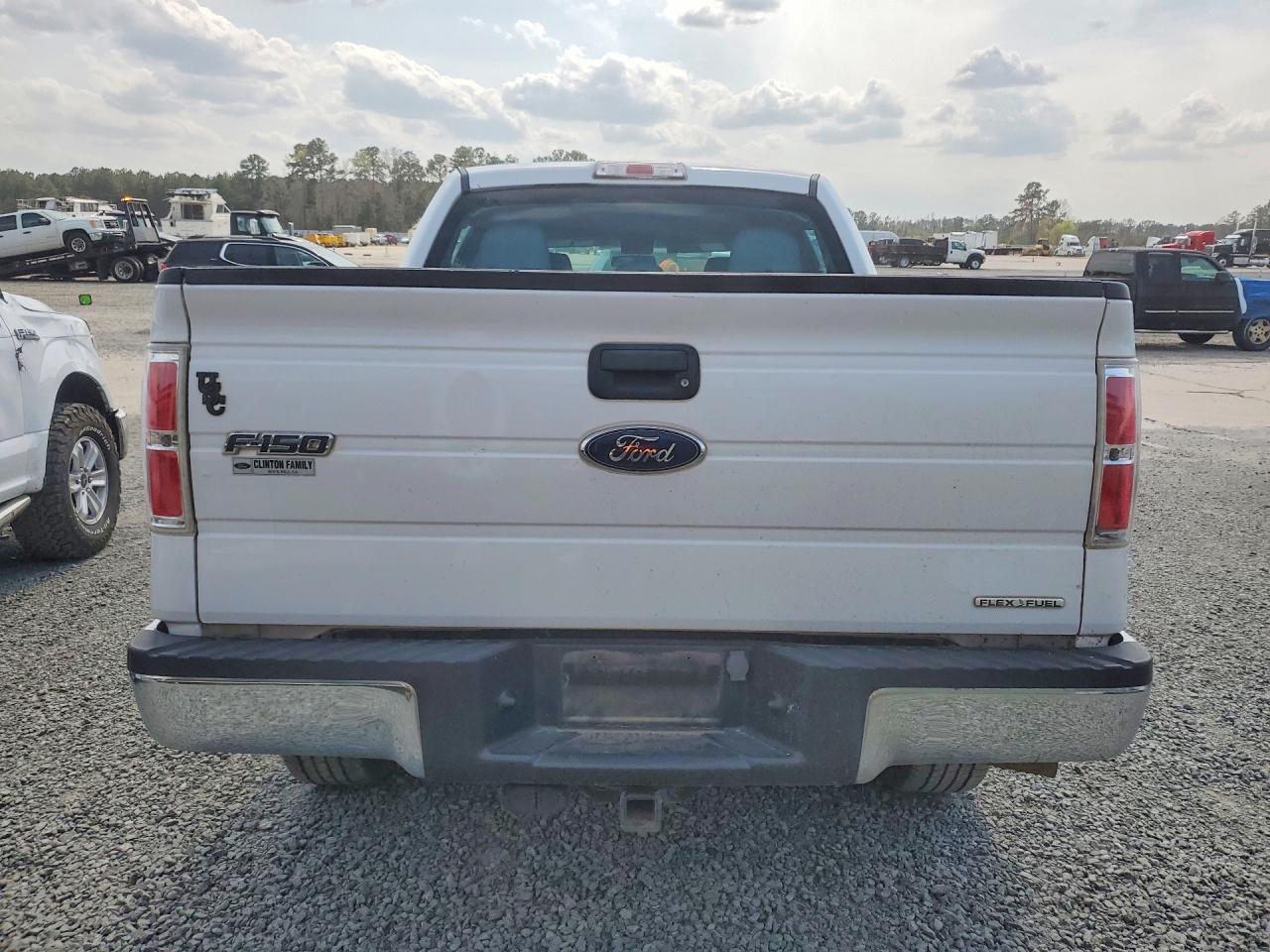 2014 Ford F150 Supercrew - Image 6