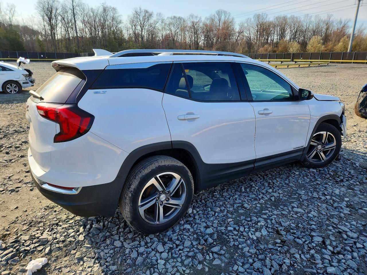 2019 GMC Terrain Slt - Image 3