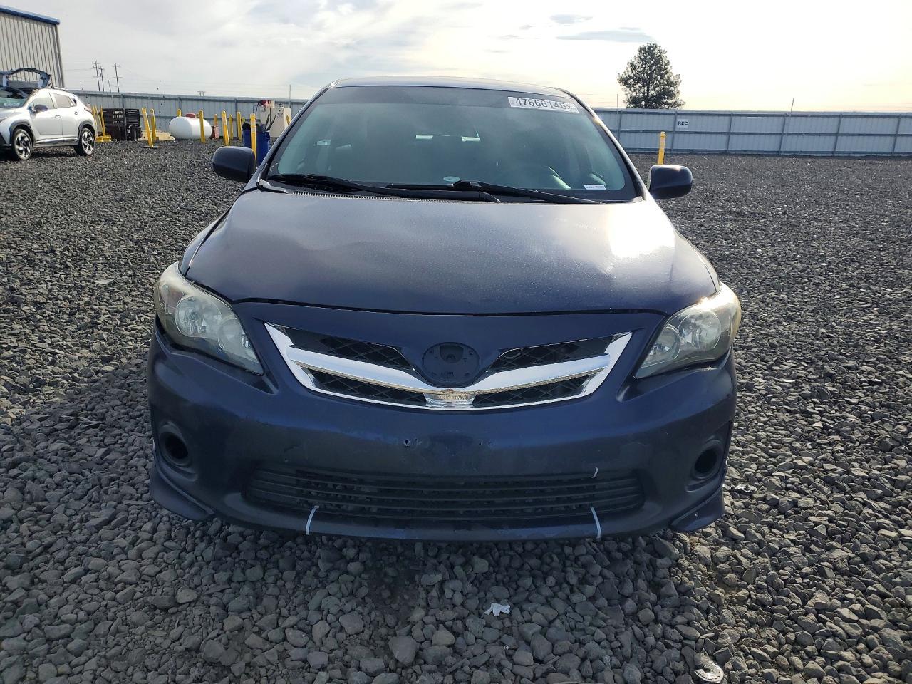 2012 Toyota Corolla L - Фото 5