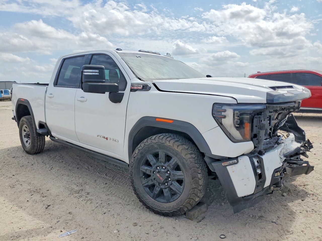 2024 GMC Sierra K2500 At4 - Фото 4