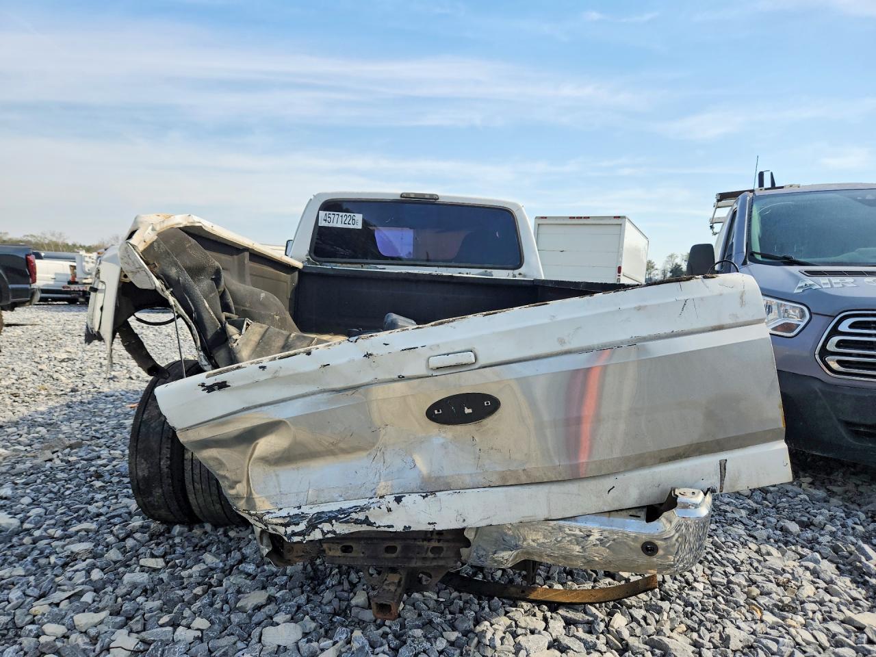 1997 Ford F350 - Фото 6
