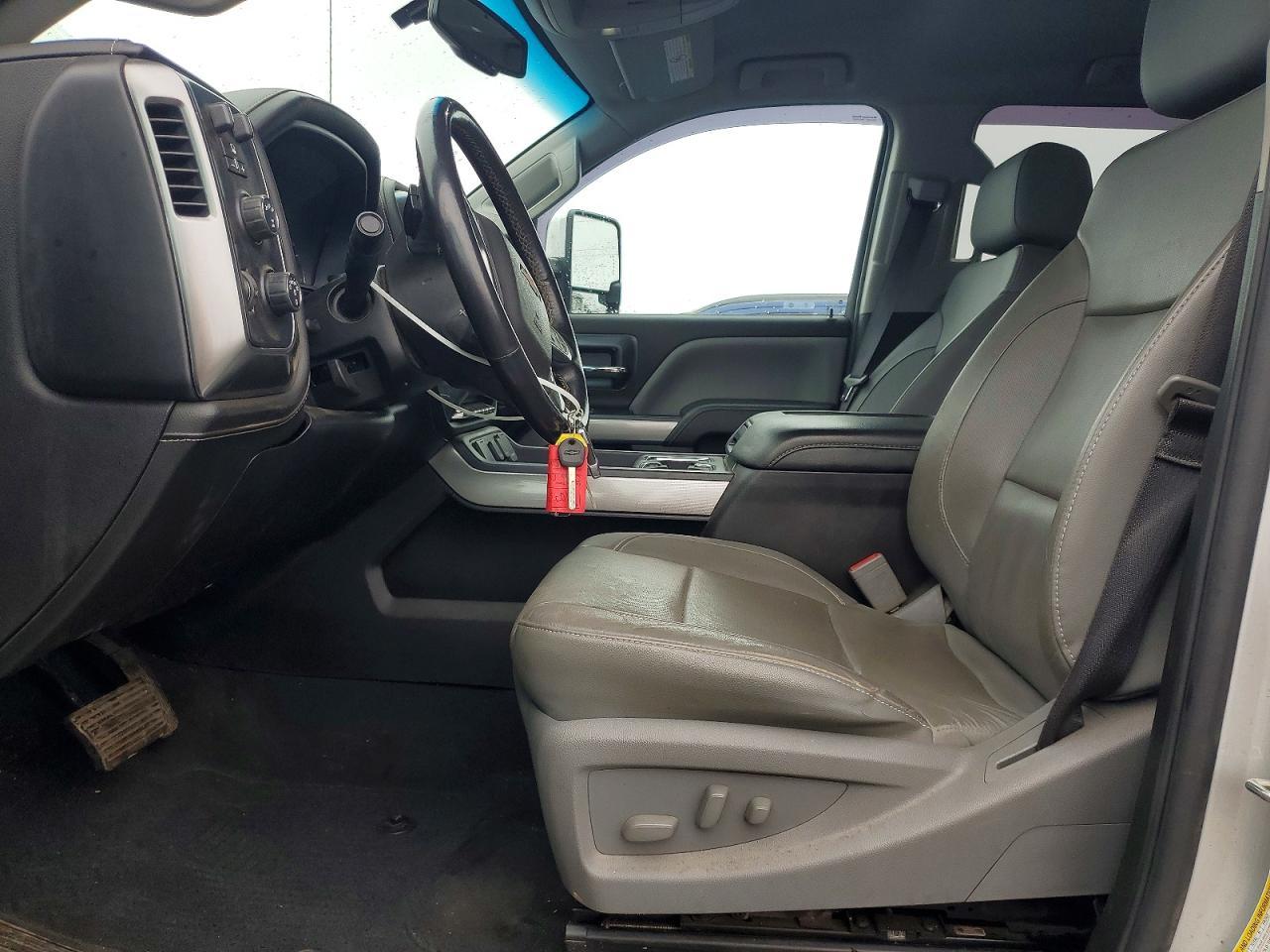 2019 Chevrolet Silverado K3500 Ltz - Image 7