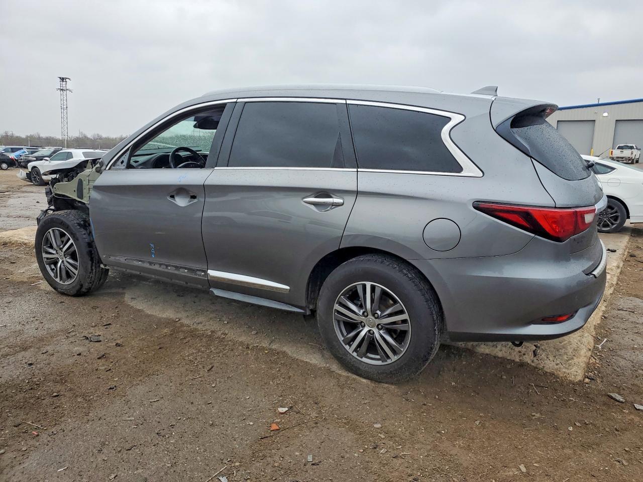 2020 Infiniti Qx60 Luxe - Image 2