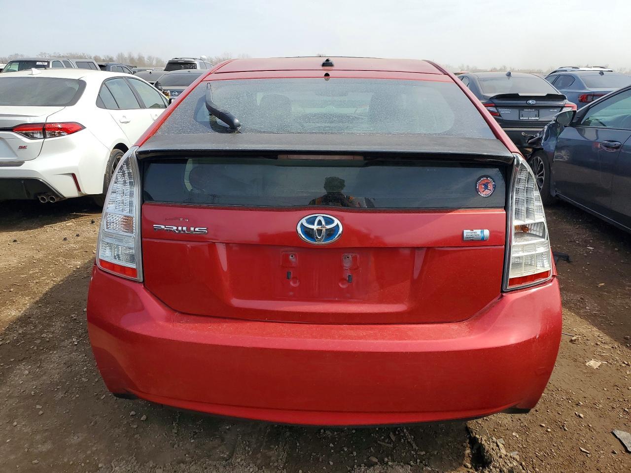 2010 Toyota Prius V - Фото 6