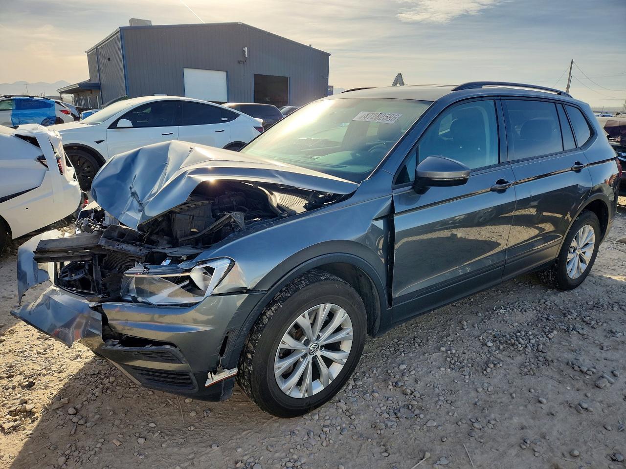 2018 Volkswagen Tiguan S