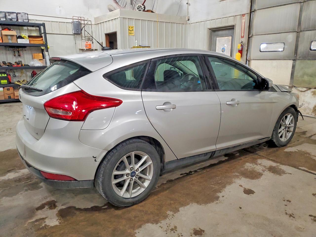 2018 Ford Focus Se - Фото 3