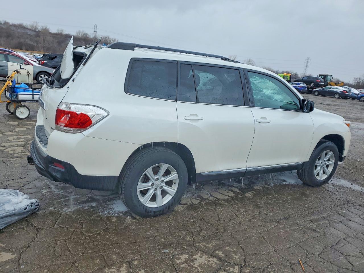 2012 Toyota Highlander Se - Image 3