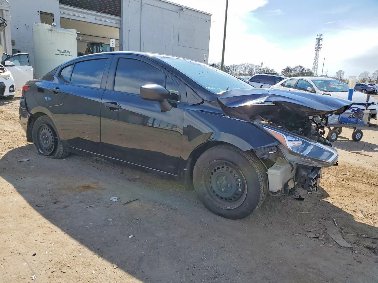 2021 Nissan Versa S - Image 4